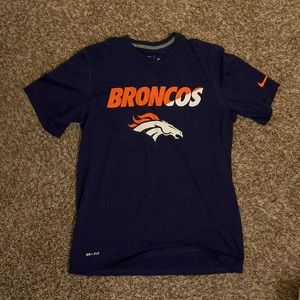 Denver Broncos Nike Dri Fit T Shirt - Medium